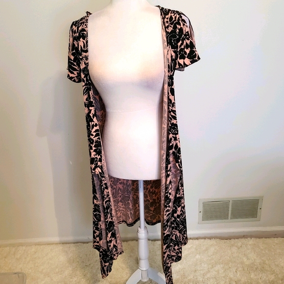 MAX AND CLEO TRUE FULL WRAP MIDI DRESS - Picture 8 of 9